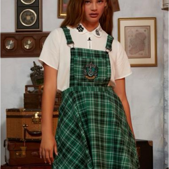 Dresses & Skirts - ISO!!! I am looking to for this Slytherin overall skirt SZ 2X XL or bigger.